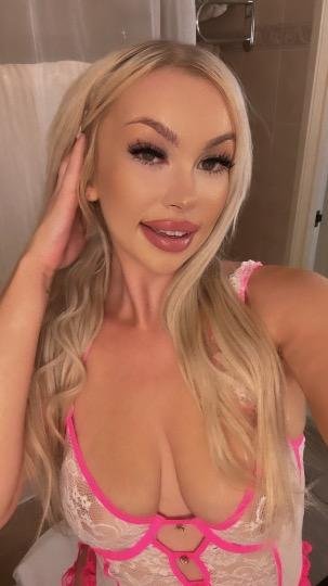 23 year old Blonde Escort in Sherman Oaks CA #ctLN7KiP